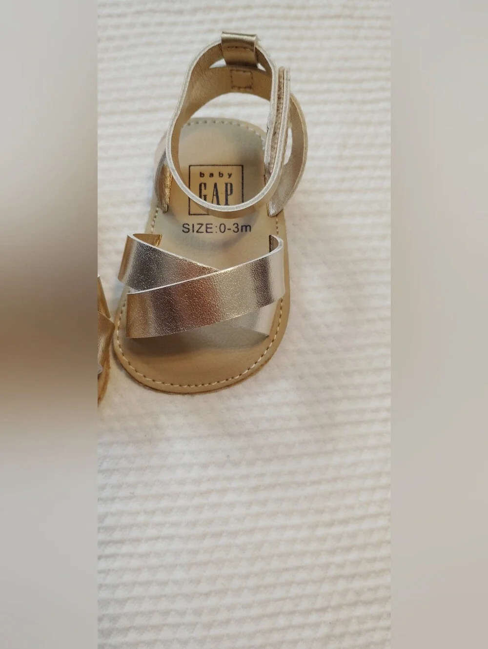 Baby Gap 0-3M Girl Gold Sandals Flip Flops